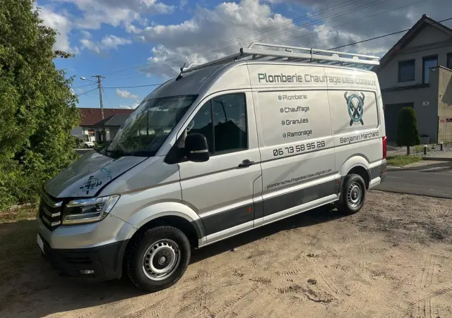 VOLKSWAGEN Crafter 