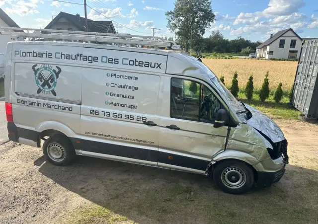 VOLKSWAGEN Crafter 