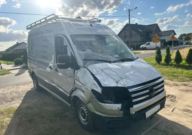 VOLKSWAGEN Crafter 