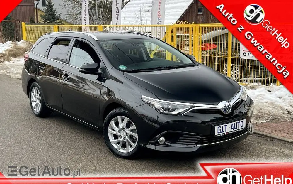 TOYOTA Auris 1.8 HSD Prestige NAVI