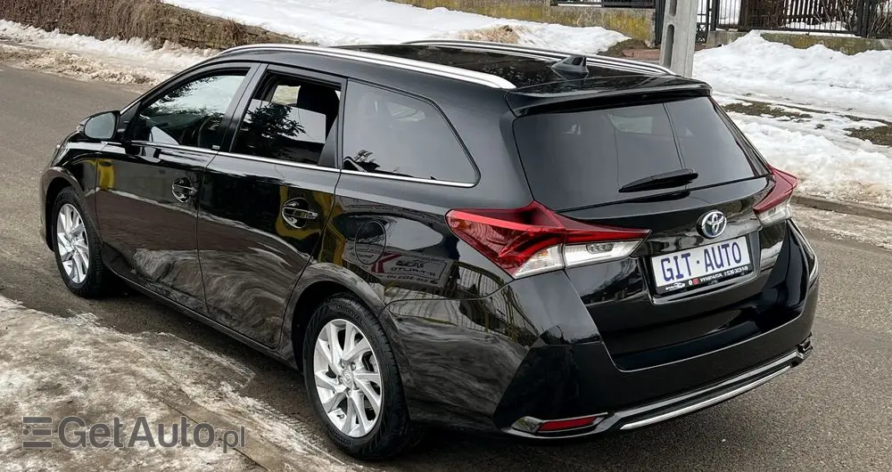 TOYOTA Auris 1.8 HSD Prestige NAVI