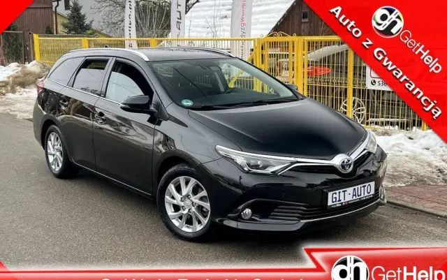 TOYOTA Auris 1.8 HSD Prestige NAVI