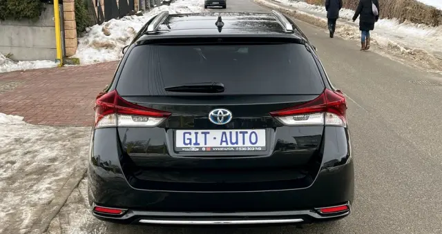 TOYOTA Auris 1.8 HSD Prestige NAVI