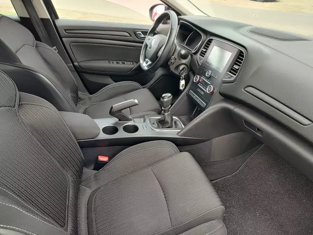 RENAULT Megane Bose Energy TCe 130