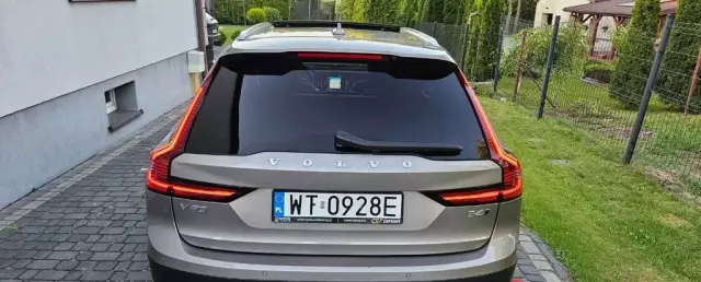 VOLVO V90 Cross Country 