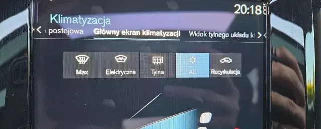 VOLVO V90 Cross Country 