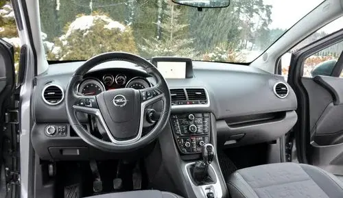 OPEL Meriva 