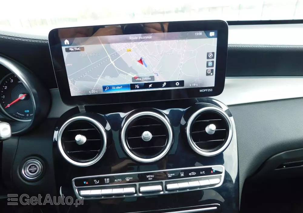 MERCEDES-BENZ GLC 300 e 4-Matic Business Edition