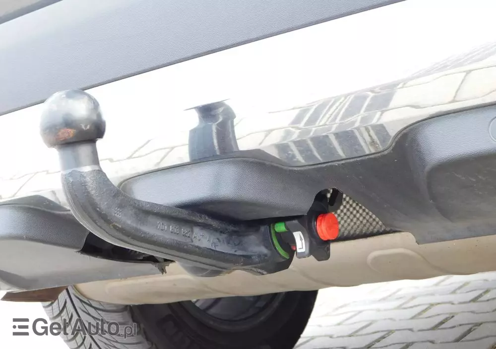 MERCEDES-BENZ GLC 300 e 4-Matic Business Edition