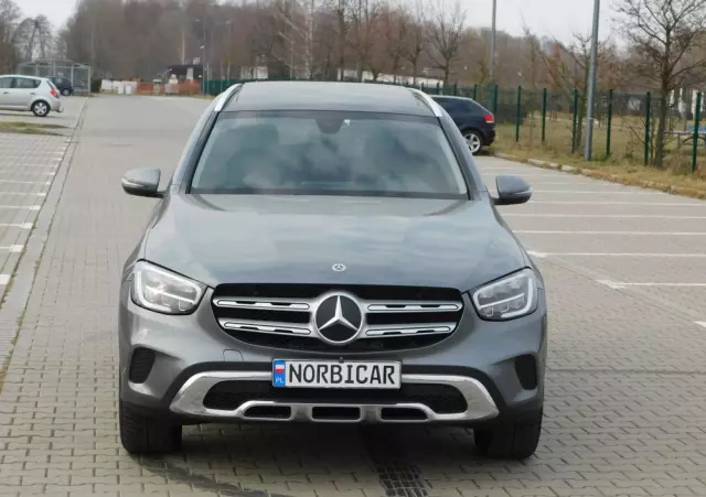 MERCEDES-BENZ GLC 300 e 4-Matic Business Edition