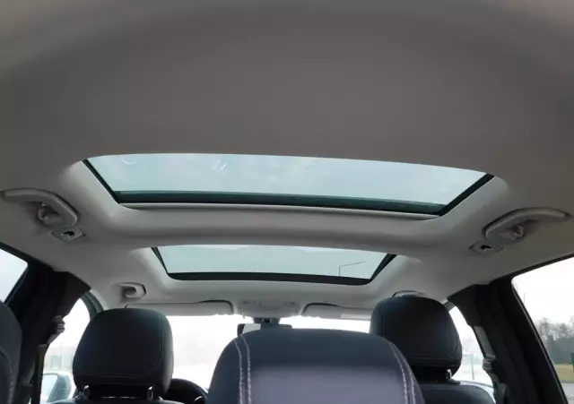 MERCEDES-BENZ GLC 300 e 4-Matic Business Edition