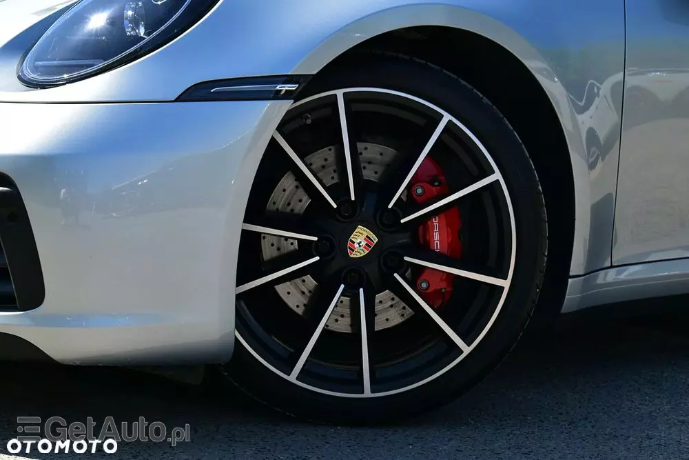 PORSCHE 911 Carrera S