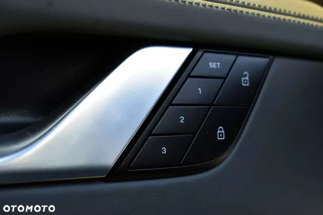 PORSCHE 911 Carrera S