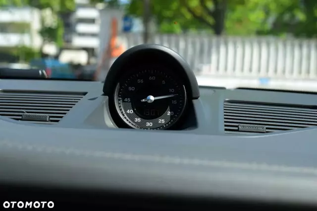 PORSCHE 911 Carrera S