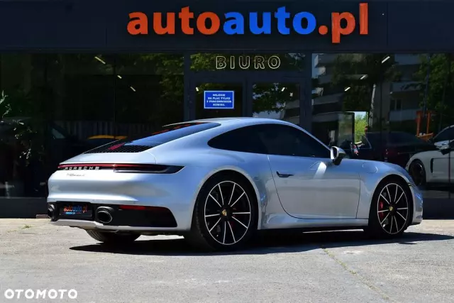 PORSCHE 911 Carrera S