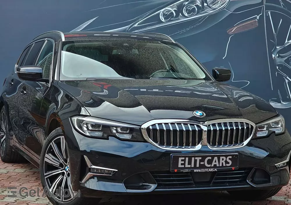 BMW Seria 3 320d Touring xDrive Luxury Line