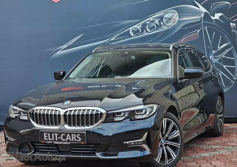 BMW Seria 3 320d Touring xDrive Luxury Line