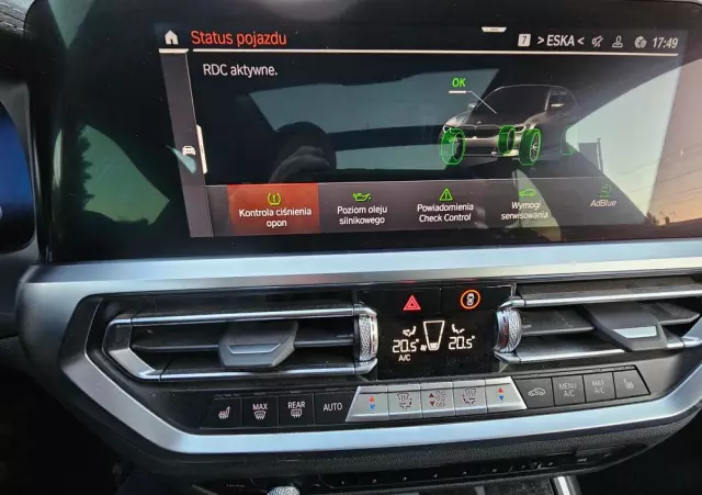 BMW Seria 3 320d Touring xDrive Luxury Line