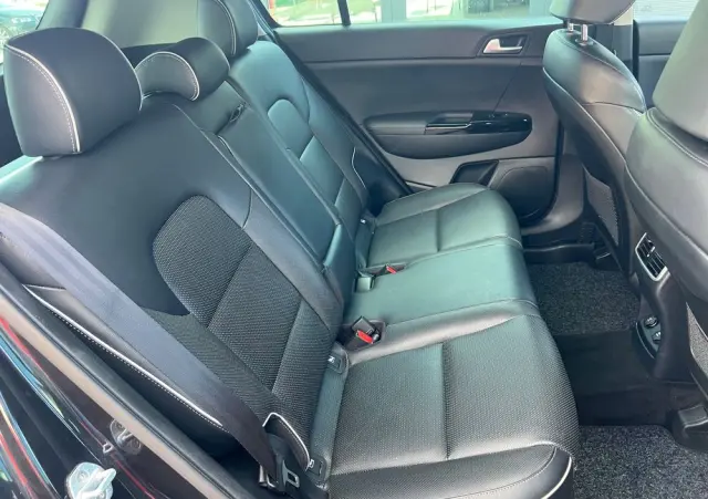 KIA Sportage 1.7 CRDI Business Line 2WD