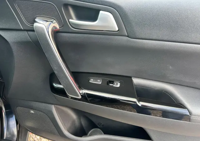 KIA Sportage 1.7 CRDI Business Line 2WD