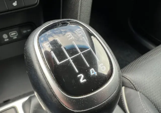 KIA Sportage 1.7 CRDI Business Line 2WD