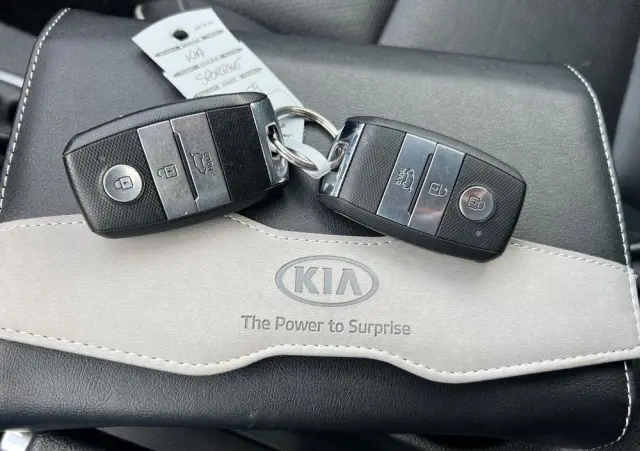 KIA Sportage 1.7 CRDI Business Line 2WD