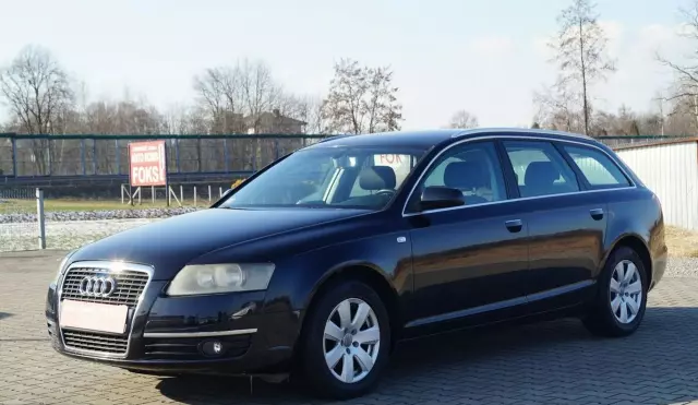 AUDI A6 