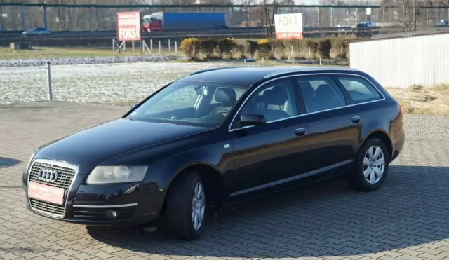 AUDI A6 
