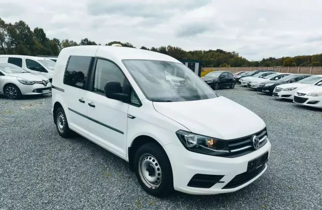 VOLKSWAGEN Caddy 