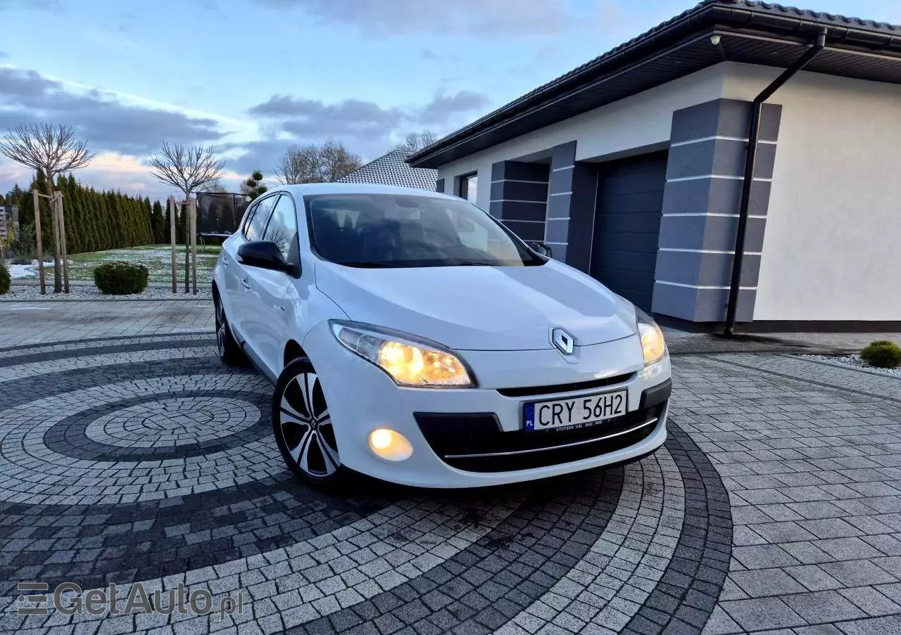 RENAULT Megane 1.4 16V TCE Bose Edition