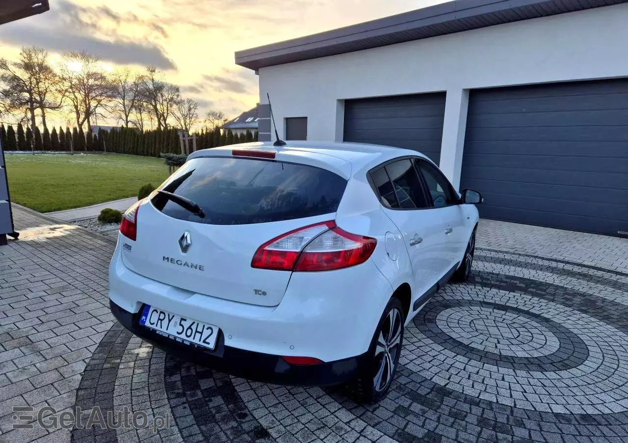 RENAULT Megane 1.4 16V TCE Bose Edition
