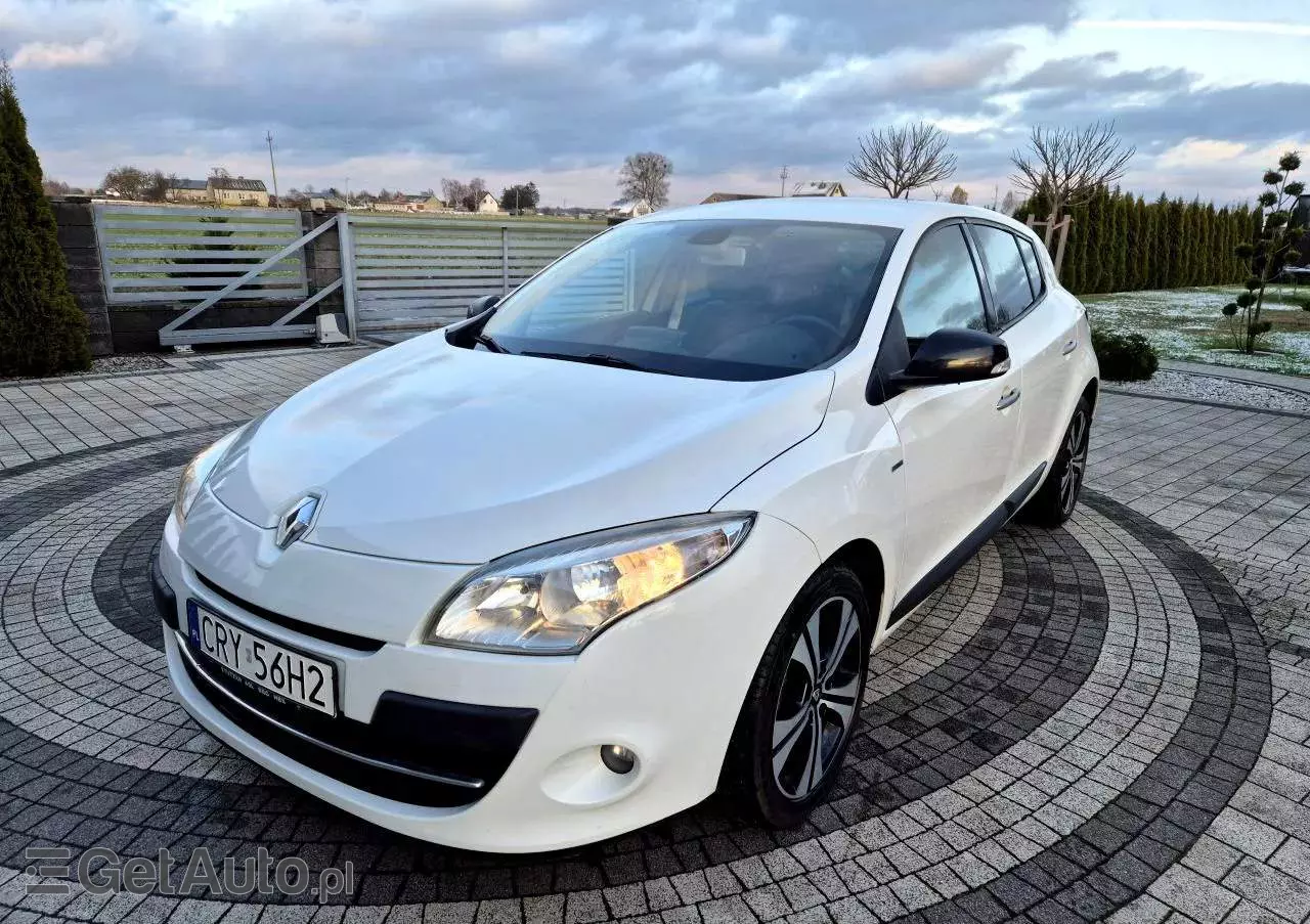 RENAULT Megane 1.4 16V TCE Bose Edition