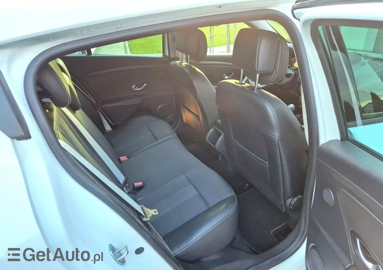 RENAULT Megane 1.4 16V TCE Bose Edition