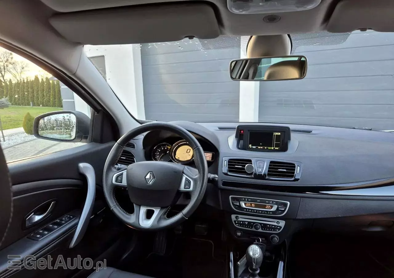 RENAULT Megane 1.4 16V TCE Bose Edition