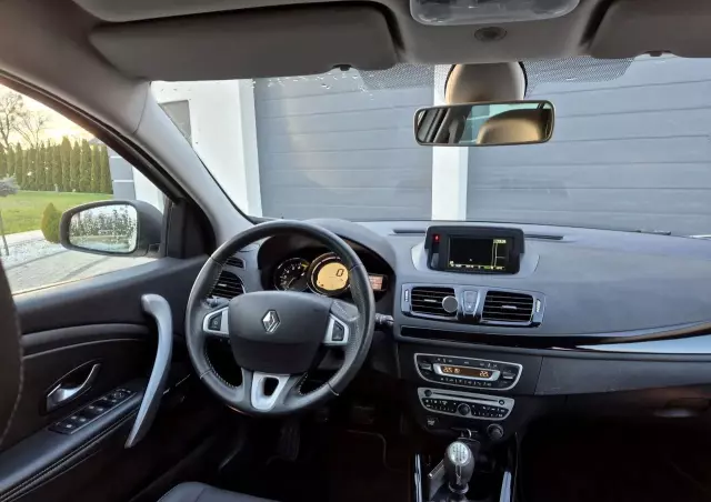 RENAULT Megane 1.4 16V TCE Bose Edition