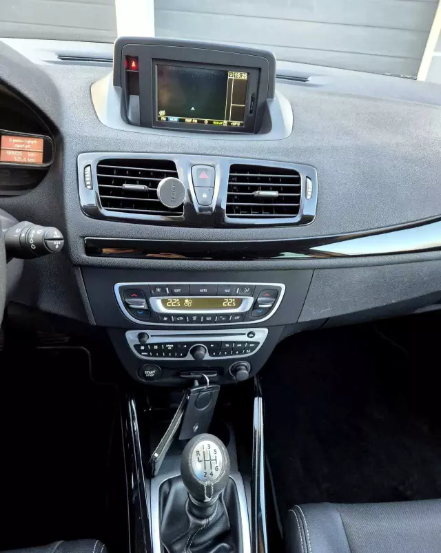 RENAULT Megane 1.4 16V TCE Bose Edition