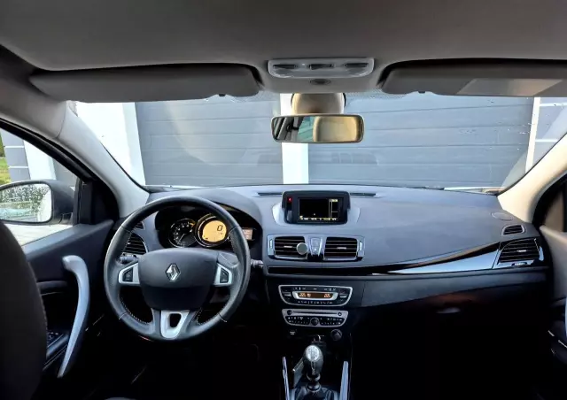 RENAULT Megane 1.4 16V TCE Bose Edition