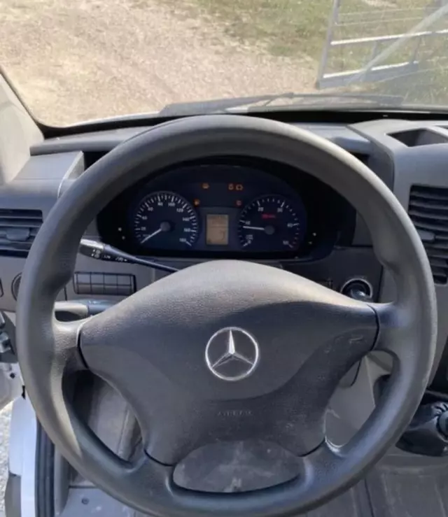 MERCEDES-BENZ Sprinter 