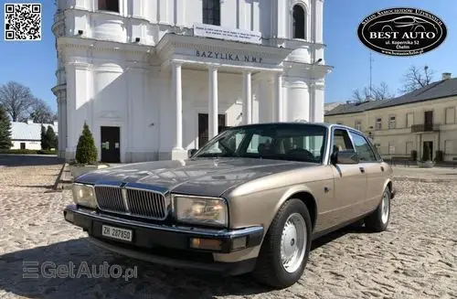 JAGUAR XJ 