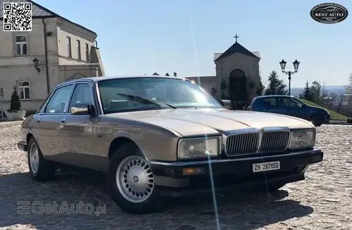 JAGUAR XJ 