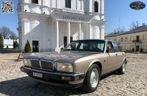 JAGUAR XJ 
