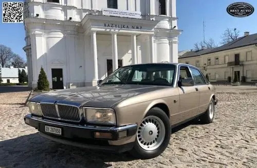 JAGUAR XJ 