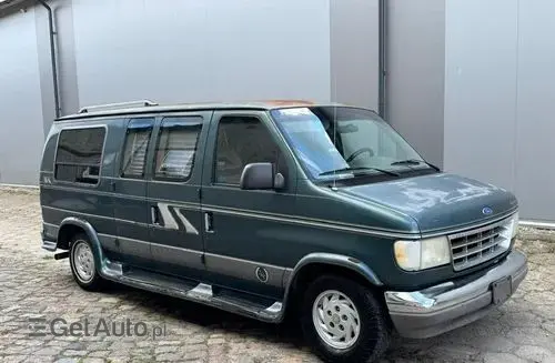 FORD Econoline 