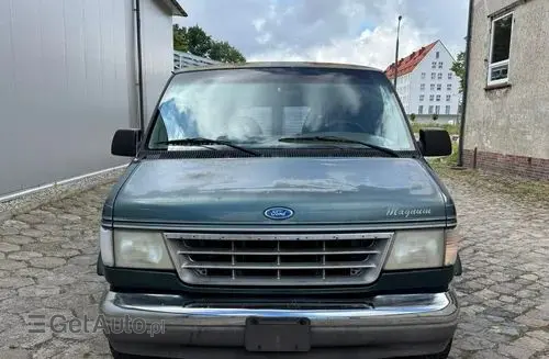 FORD Econoline 