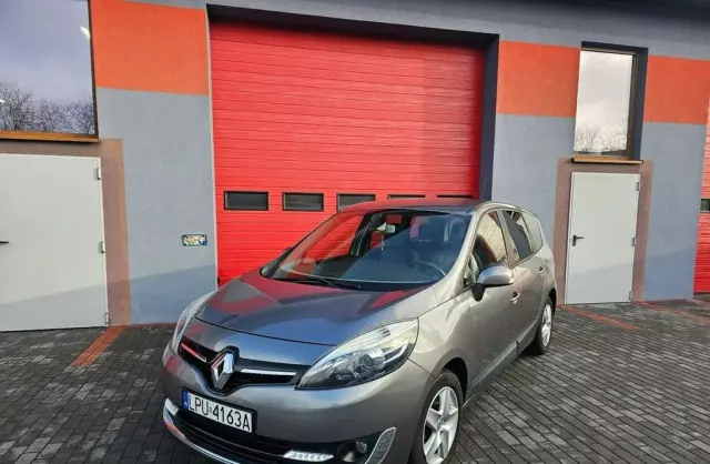 RENAULT Scenic 