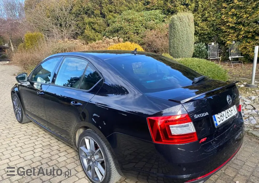 SKODA Octavia 2.0 TDI RS DSG