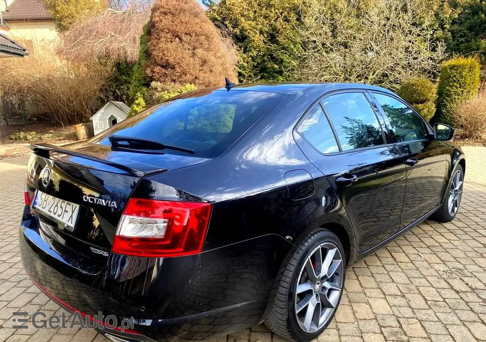 SKODA Octavia 2.0 TDI RS DSG