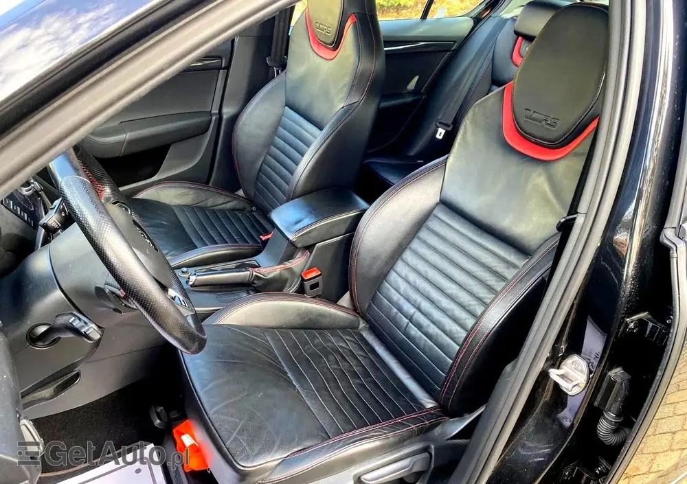 SKODA Octavia 2.0 TDI RS DSG