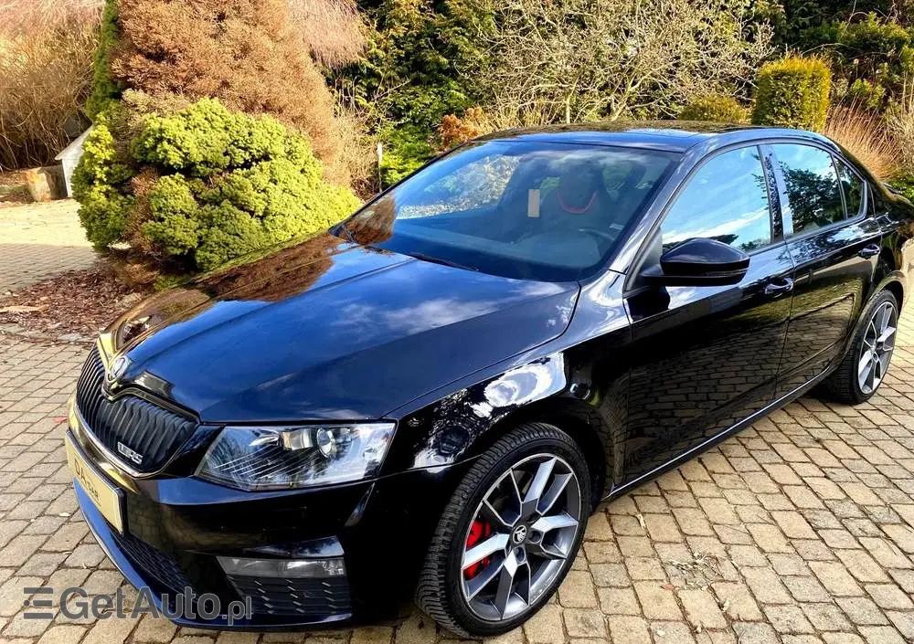 SKODA Octavia 2.0 TDI RS DSG