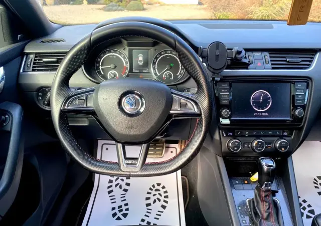 SKODA Octavia 2.0 TDI RS DSG